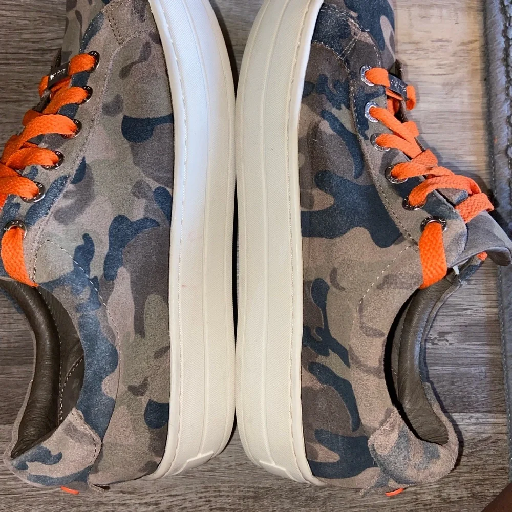 JSlides NYC Camouflage Sneakers size 8 - Picture 9 of 9